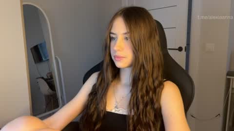 Snapshot of vx_arina chatting on July 10, 12:30 pm Arina online show from July 10, 12:30 pm