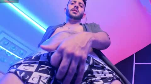 Vynny Blacke online show from October 17, 11:51 pm