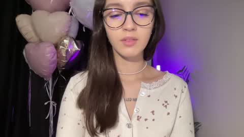 Snapshot of w33d7 chatting on January 23, 3:11 pm Alice  Before pvt write to me in PM  online show from January 23, 3:11 pm