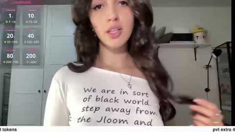 Snapshot of w33d7 chatting on September 15, 9:48 pm Alice  Before pvt write to me in PM  online show from September 15, 9:48 pm