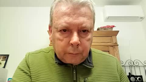 Snapshot of w714546 chatting on September 15, 10:54 pm Faustocoppiopinion online show from September 15, 10:54 pm