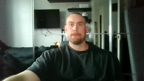 wadders99 online show from December 16, 1:32 pm