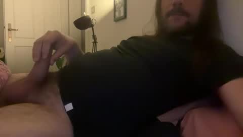 Snapshot of waiting4spring chatting on March 26, 10:37 pm waiting4spring online show from March 26, 10:37 pm