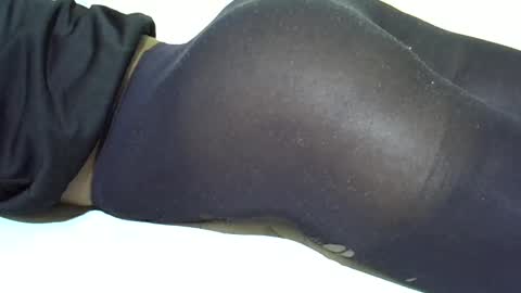 candy online show from February 5, 9:25 am