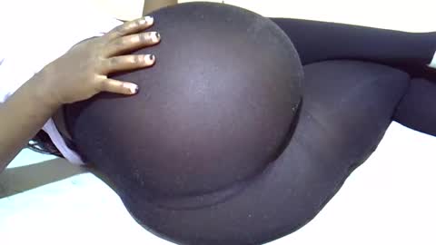 candy online show from February 8, 3:21 pm