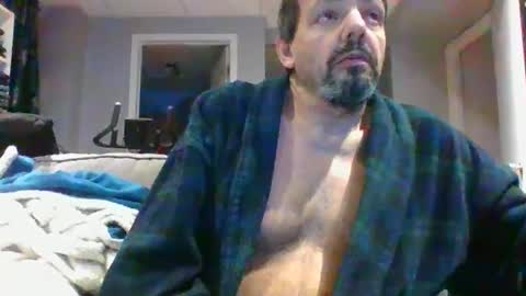 walker033 online show from January 6, 6:03 am