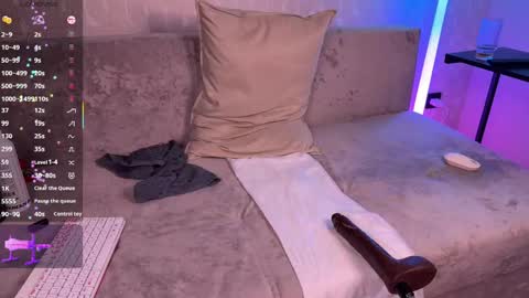 Snapshot of walt_enjoy chatting on April 16, 9:39 pm Walt Enjoy online show from April 16, 9:39 pm