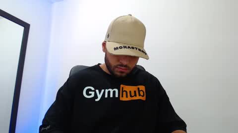 Snapshot of walter_brownn01 chatting on January 21, 4:05 pm WALTER BROWN online show from January 21, 4:05 pm