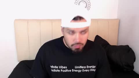 walter_rivers online show from February 10, 12:42 pm