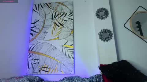 Snapshot of wanda_liones chatting on October 13, 9:09 am Wanda online show from October 13, 9:09 am