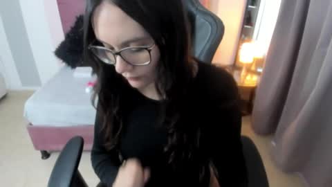 Alexandra online show from October 20, 4:29 pm