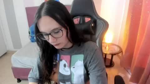 Alexandra online show from July 4, 8:04 pm