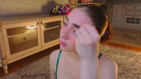 hello guys im Lilian online show from September 25, 3:21 am