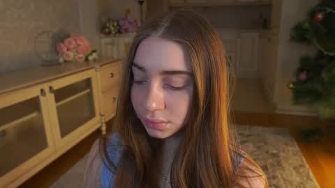 hello guys im Lilian online show from December 16, 3:11 am