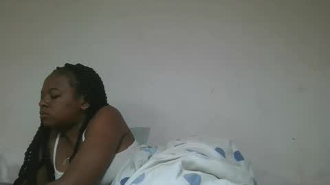 Snapshot of wangela chatting on February 1, 11:03 pm wangela online show from February 1, 11:03 pm