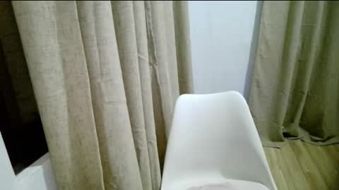 Snapshot of wangi_wangi chatting on November 29, 1:03 pm wangi_wangi online show from November 29, 1:03 pm