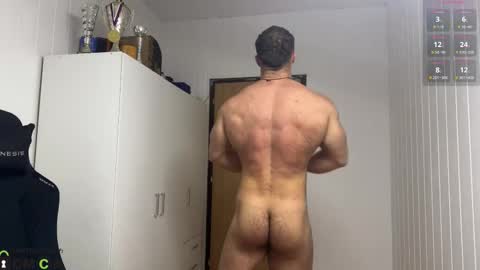 Snapshot of wannaseeyourface chatting on October 6, 5:43 pm new online show from October 6, 5:43 pm