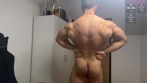 Snapshot of wannaseeyourface chatting on November 7, 5:07 am new online show from November 7, 5:07 am