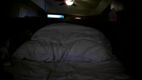 wantingu2john online show from October 24, 5:37 am