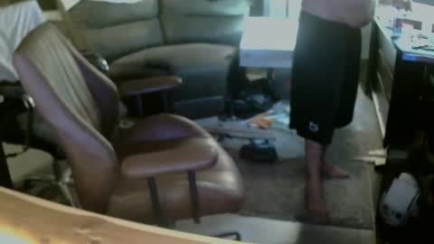 Snapshot of wantitbutyoucanthaveit chatting on November 11, 3:28 am inittogetitin online show from November 11, 3:28 am