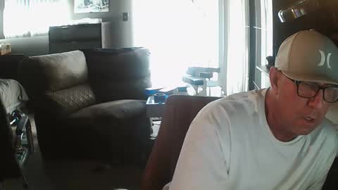 Snapshot of wantitbutyoucanthaveit chatting on November 26, 10:00 pm inittogetitin online show from November 26, 10:00 pm