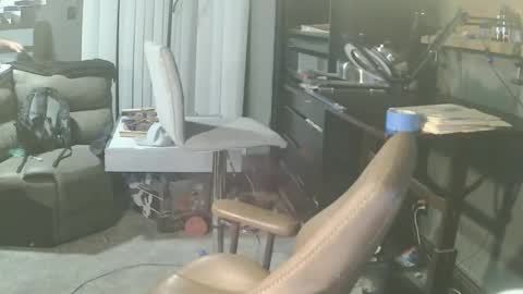 inittogetitin online show from December 17, 8:53 am