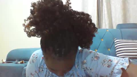 Snapshot of wapgirl22 chatting on May 27, 8:39 pm wapgirl22 online show from May 27, 8:39 pm