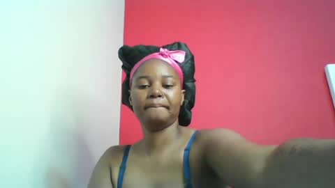 Snapshot of wapgirl22 chatting on June 3, 10:48 pm wapgirl22 online show from June 3, 10:48 pm