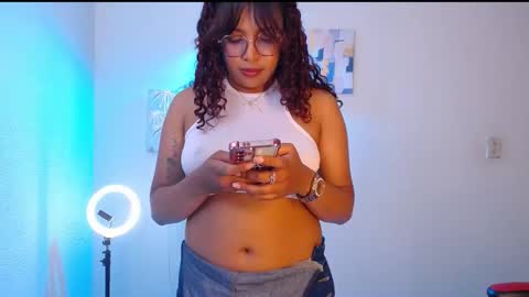 EMILY online show from March 20, 11:31 pm