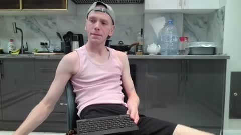 Snapshot of warmwhisp chatting on June 24, 8:08 pm ZID online show from June 24, 8:08 pm