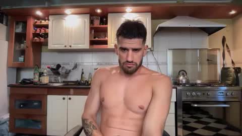 wearetwo online show from December 5, 9:00 pm