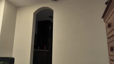 Snapshot of watcher950585 chatting on March 6, 12:21 am Daddy online show from March 6, 12:21 am