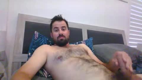 Snapshot of watsojj91 chatting on December 2, 12:30 am watsojj91 online show from December 2, 12:30 am