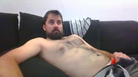 Snapshot of watsojj91 chatting on December 2, 1:33 am watsojj91 online show from December 2, 1:33 am