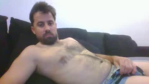 Snapshot of watsojj91 chatting on March 23, 12:14 am watsojj91 online show from March 23, 12:14 am