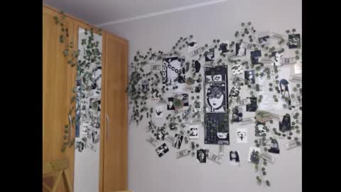 Snapshot of wavy_nights chatting on September 29, 4:28 am Mina online show from September 29, 4:28 am