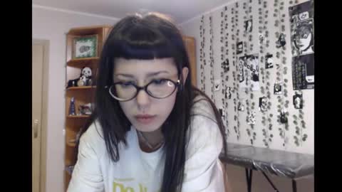 Mina online show from November 14, 7:45 pm