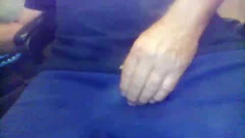 wayne1311 online show from October 18, 2:36 am