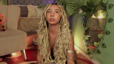 Wayuu Goddess  3 online show from December 29, 8:26 pm