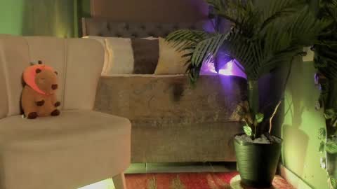 Wayuu Goddess  3 online show from December 30, 8:15 pm