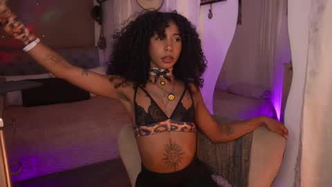 Wayuu Goddess  3 online show from May 22, 7:30 pm