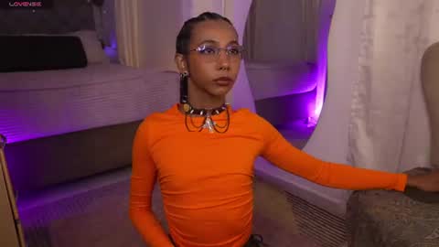 Wayuu Goddess  3 online show from June 10, 8:19 pm