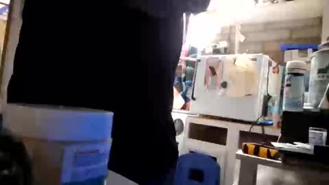 Snapshot of wcnmail24 chatting on October 29, 10:17 am wcnmail24 online show from October 29, 10:17 am