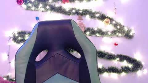 Trixie 3 online show from December 25, 4:11 pm