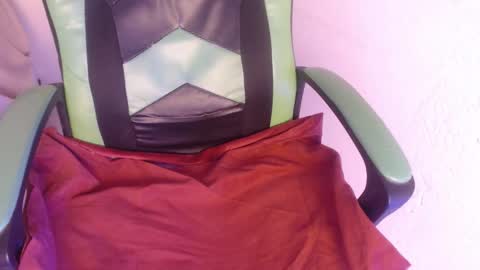 Trixie 3 online show from October 21, 1:45 pm