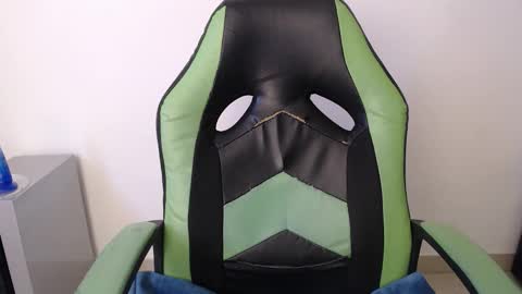 Trixie 3 online show from February 8, 12:52 pm