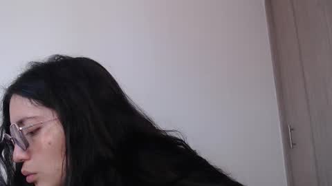 Trixie 3 online show from July 20, 2:30 pm