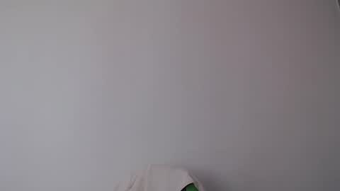 Trixie 3 online show from July 21, 1:57 pm