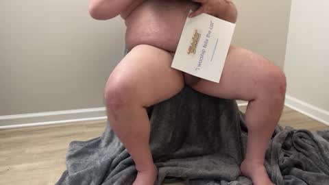 Snapshot of weakness4strongbeauty chatting on September 10, 11:05 pm slut. slave. sub ownme pain online show from September 10, 11:05 pm
