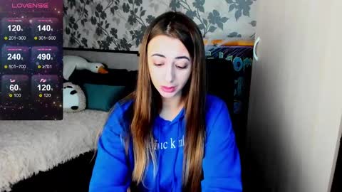 Maya online show from December 22, 3:00 am